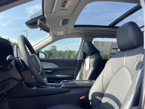 2025 Toyota Grand Highlander Platinum