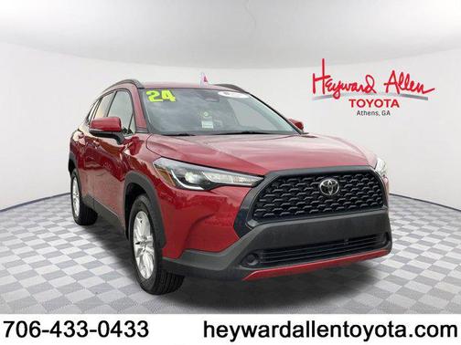 2024 Toyota Corolla Cross LE