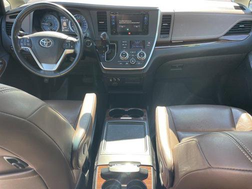 2015 Toyota Sienna Limited