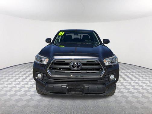 2016 Toyota Tacoma SR5