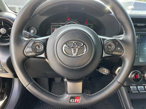 2024 Toyota GR86 Base