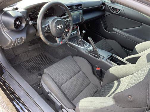 2024 Toyota GR86 Base