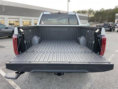 2025 Toyota Tundra Platinum