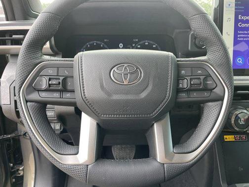 2025 Toyota Tacoma Hybrid Trailhunter