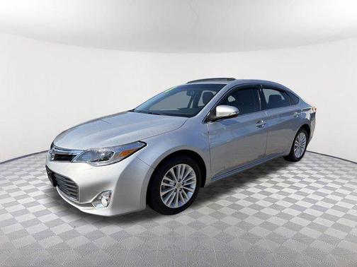 2013 Toyota Avalon Hybrid XLE Premium