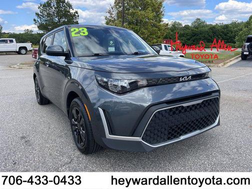2023 Kia Soul LX