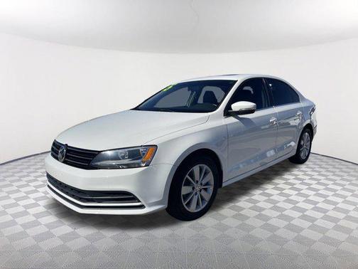 2015 Volkswagen Jetta Auto SE w/Connectivity