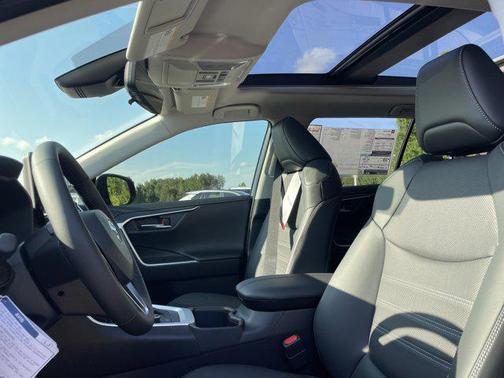 2025 Toyota RAV4 Hybrid Limited