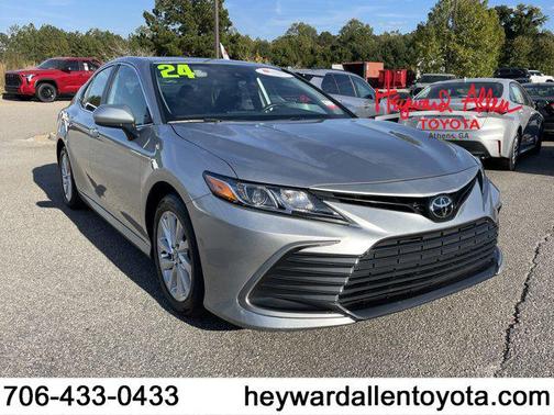 2024 Toyota Camry LE