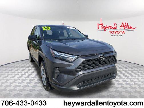 2023 Toyota RAV4 LE