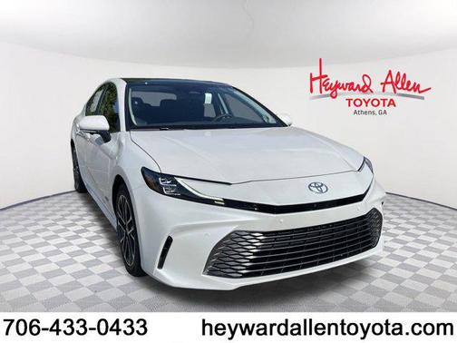 2025 Toyota Camry XLE