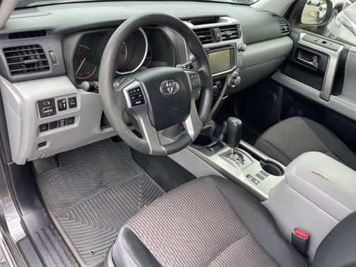 2012 Toyota 4Runner SR5
