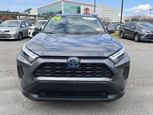 2024 Toyota RAV4 Hybrid XLE