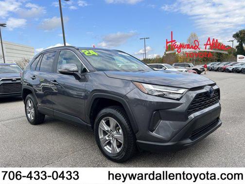 2024 Toyota RAV4 Hybrid XLE