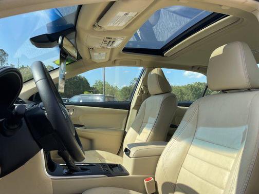 2015 Toyota Camry Hybrid XLE