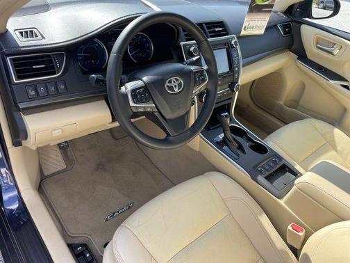 2015 Toyota Camry Hybrid XLE
