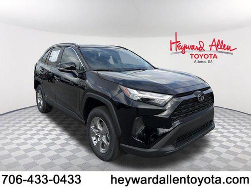 2025 Toyota RAV4 Hybrid LE