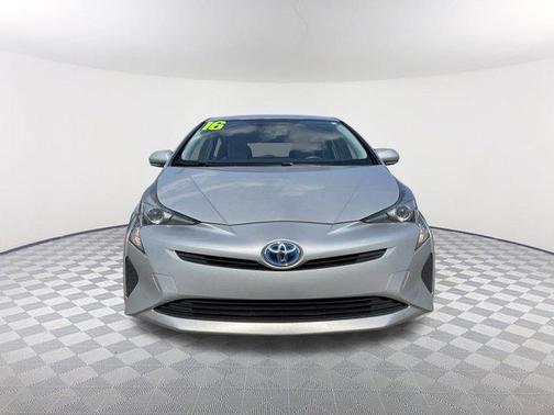 2016 Toyota Prius Three