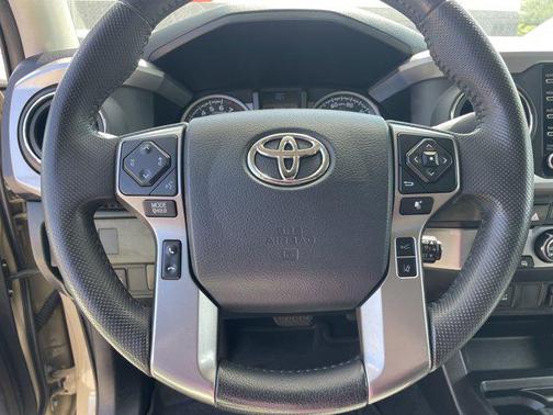 2020 Toyota Tacoma SR5
