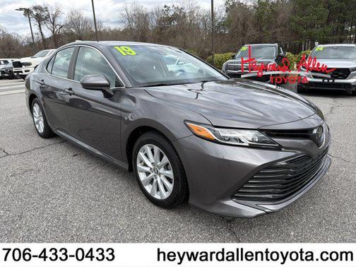 2019 Toyota Camry LE