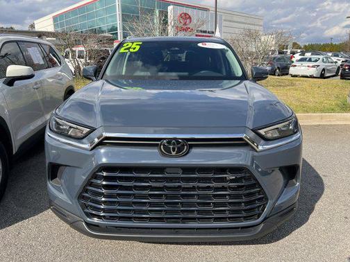 2025 Toyota Grand Highlander XLE