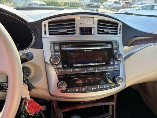 2011 Toyota Avalon Base