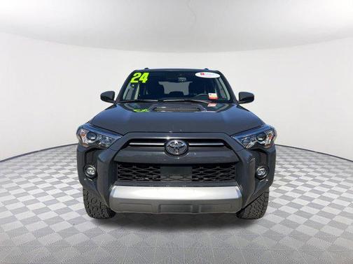 2024 Toyota 4Runner TRD Off Road