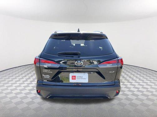 2024 Toyota Corolla Cross XLE