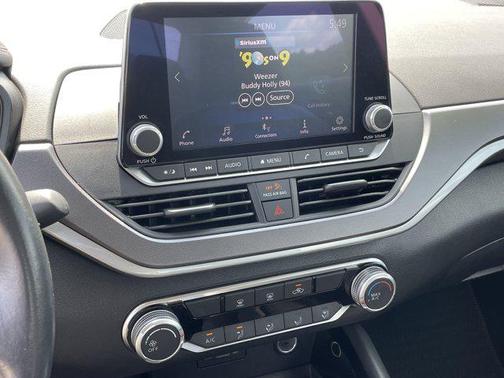 2023 Nissan Altima SR FWD