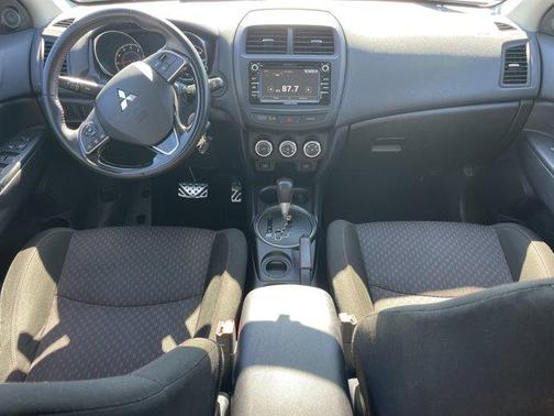 2017 Mitsubishi Outlander Sport 2.0 LE