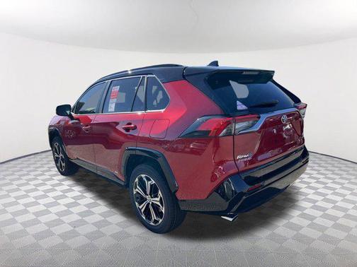 2025 Toyota RAV4 Hybrid SE
