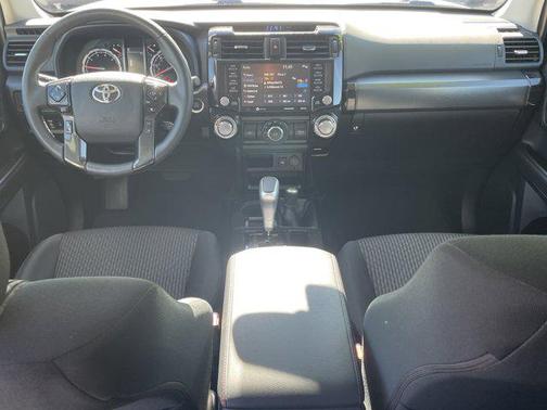 2024 Toyota 4Runner TRD Off Road