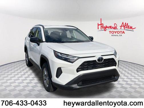 2025 Toyota RAV4 Hybrid LE
