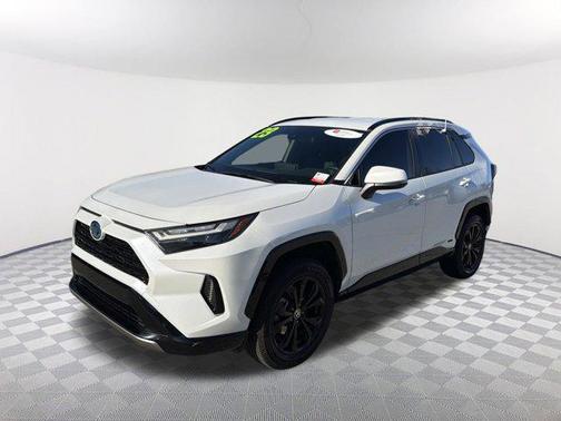 2023 Toyota RAV4 Hybrid SE