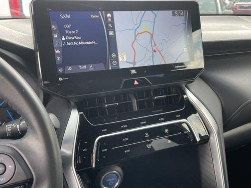 2022 Toyota Venza XLE