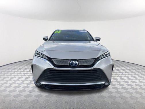 2022 Toyota Venza XLE