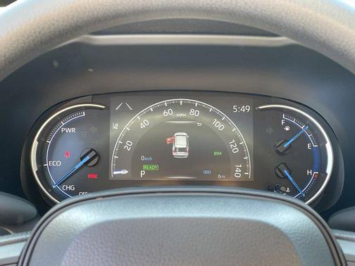 2025 Toyota RAV4 Hybrid XLE
