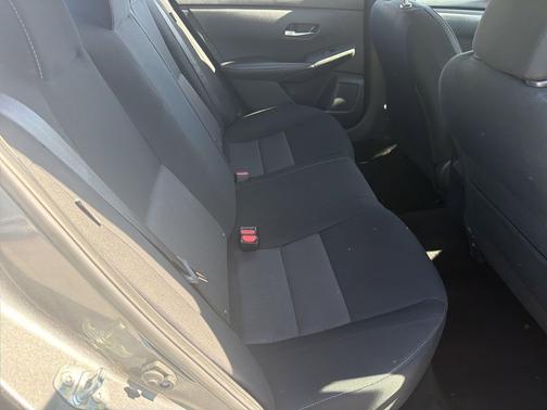 Gun Metallic 2023 Nissan Sentra SV