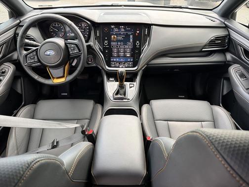 Crystal White Pearl 2024 Subaru Outback Wilderness