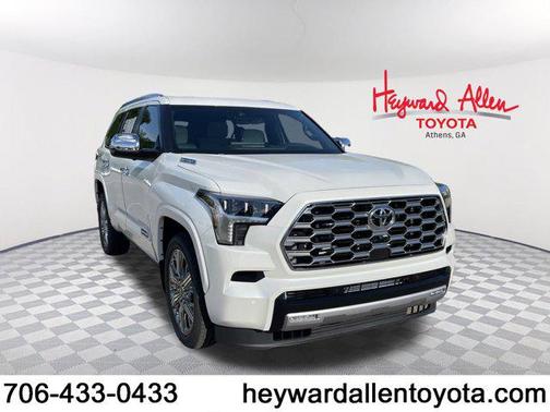 2025 Toyota Sequoia Base