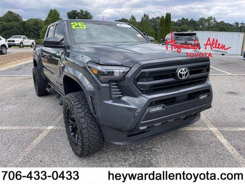 2025 Toyota Tacoma SR5