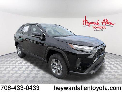 2025 Toyota RAV4 Hybrid LE