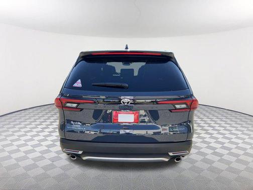 2026 Toyota Grand Highlander Hybrid Limited MAX