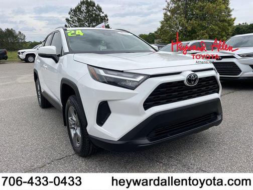 2024 Toyota RAV4 XLE