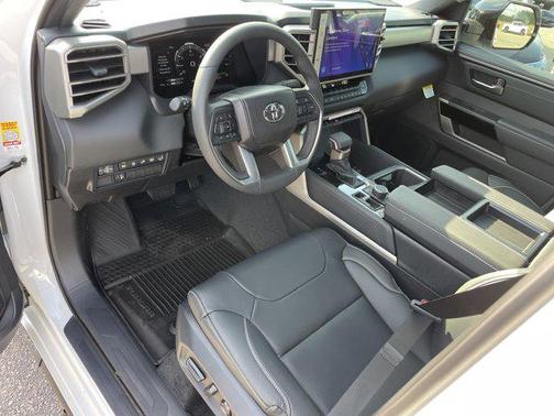 2026 Toyota Tundra Hybrid Platinum