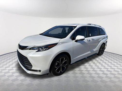 2026 Toyota Sienna Platinum