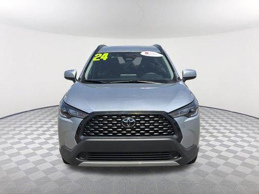 Sonic Silver 2024 Toyota Corolla Cross LE