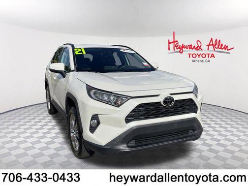 2021 Toyota RAV4 XLE Premium
