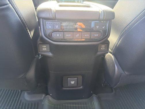 2025 Toyota Grand Highlander Platinum