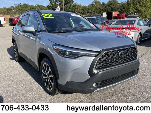 2022 Toyota Corolla Cross XLE